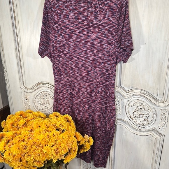 Lane Bryant Lightweight Purple and Red Knit Dress with Peekaboo at Chest - Picture 5 of 8